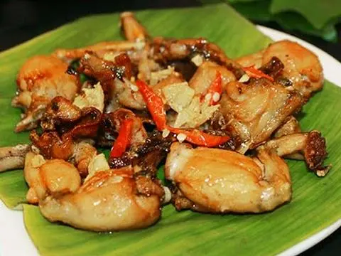 Hình ảnh Cơm Ếch chiên nước mắm 