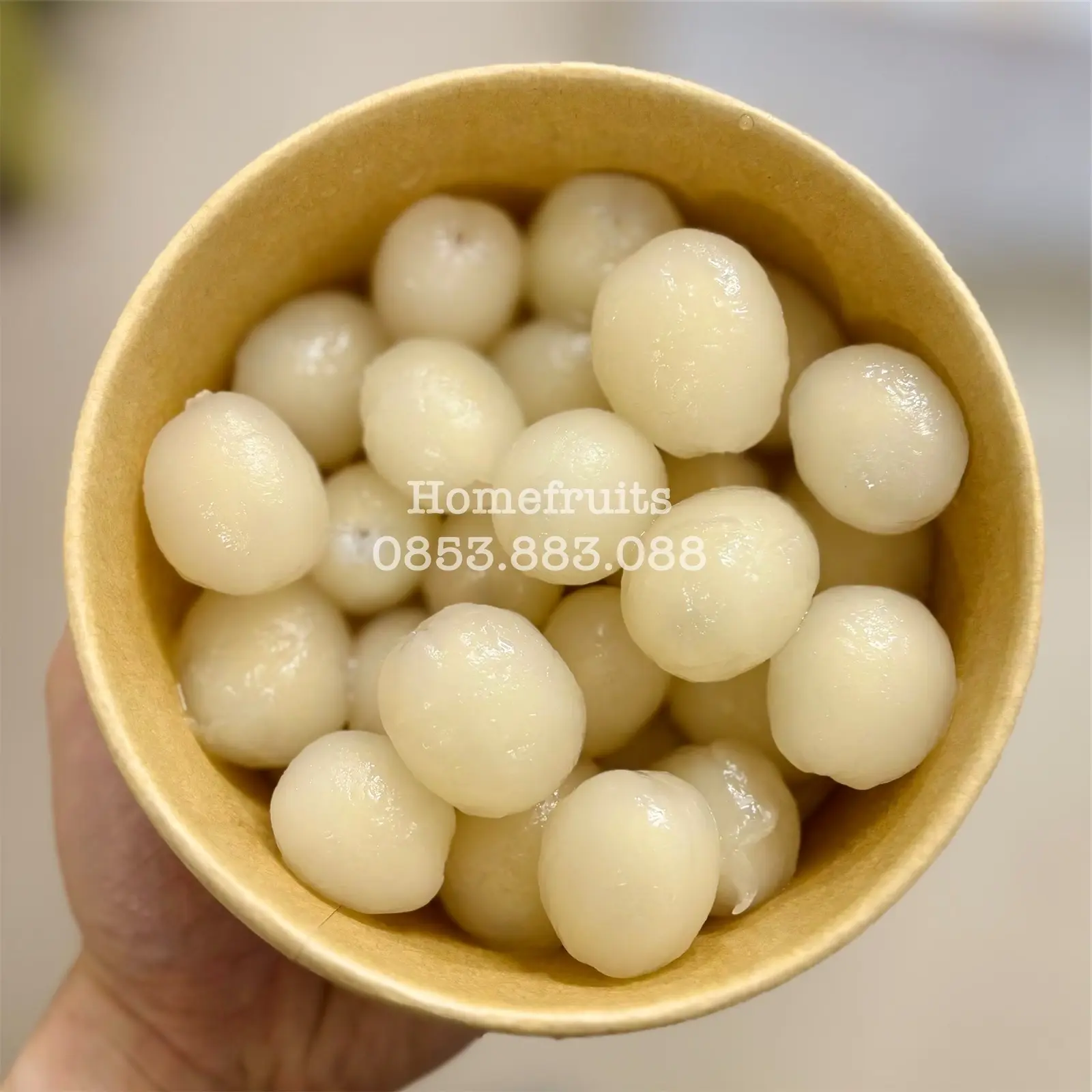 Hình ảnh Khay chôm chôm bóc sẵn nguyên quả