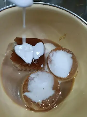 Hình ảnh flan rau câu giòn