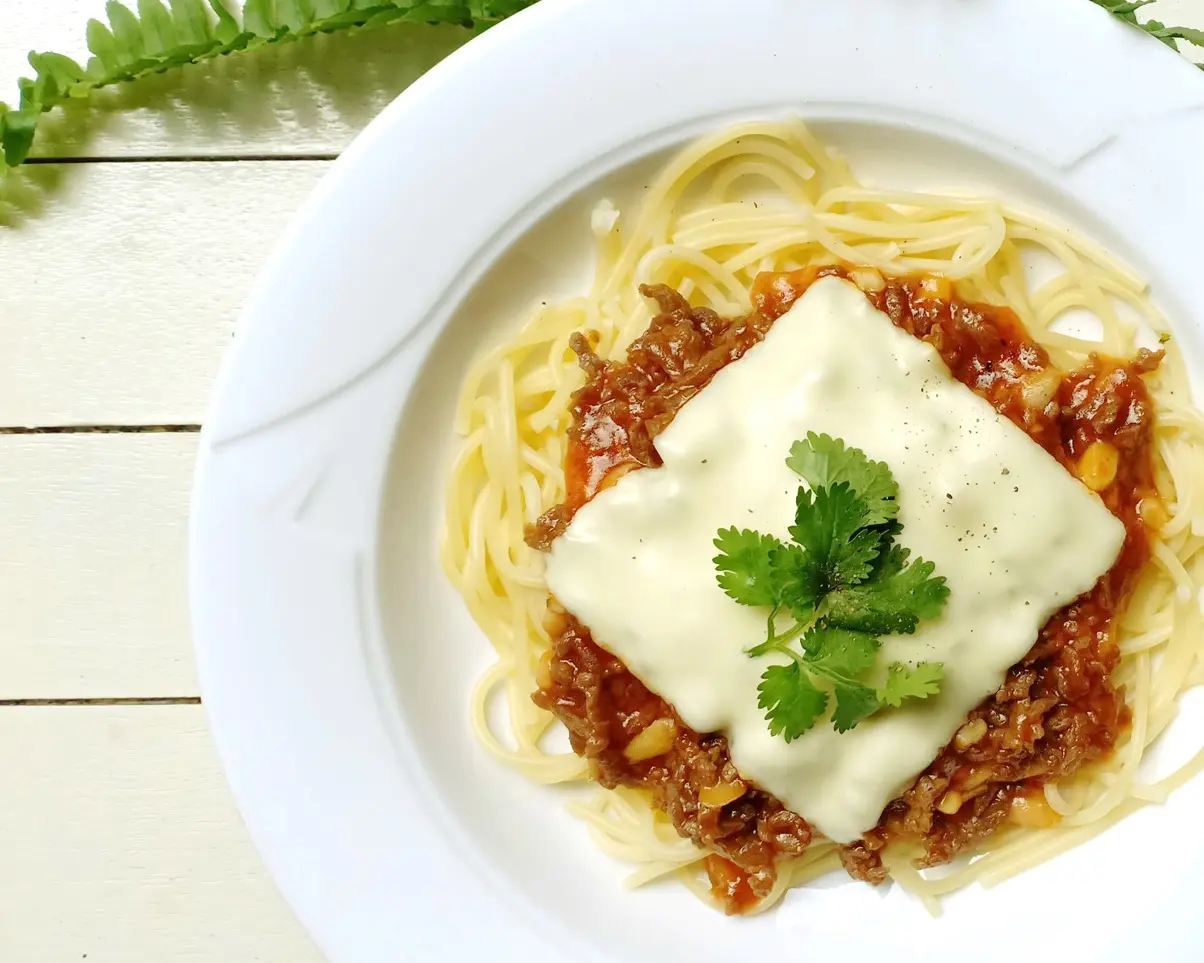 Hình ảnh Mỳ ý bò bằm sốt pho mai