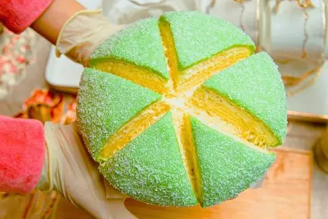 Hình ảnh bánh crepe phú sĩ  ổ 16cm