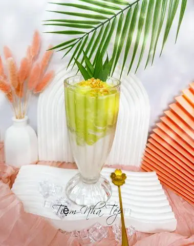 Hình ảnh Sinh tố bơ già dừa non