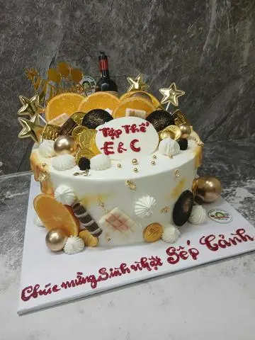 Hình ảnh Bánh kem bắp 22cm ( mẫu ngẫu nhiên)