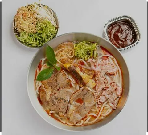 Hình ảnh Bún Bò Tái Nạm 