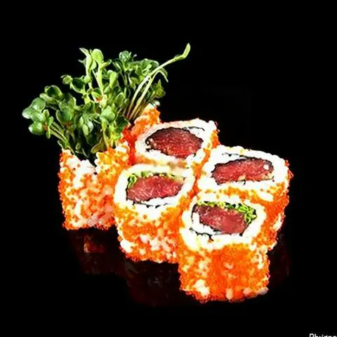 Hình ảnh S26-Cơm cuộn cá ngừ sốt cay cuộn trứng tôm