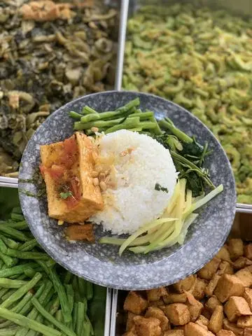 Hình ảnh Cơm Chay Đậu Hủ Sốt Cà