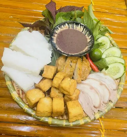 Hình ảnh Bún đậu thịt chân giò - chả cốm