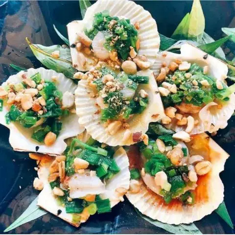 Hình ảnh Sò điệp nướng mỡ hành