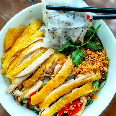 Hình ảnh Bánh ướt gà xé 