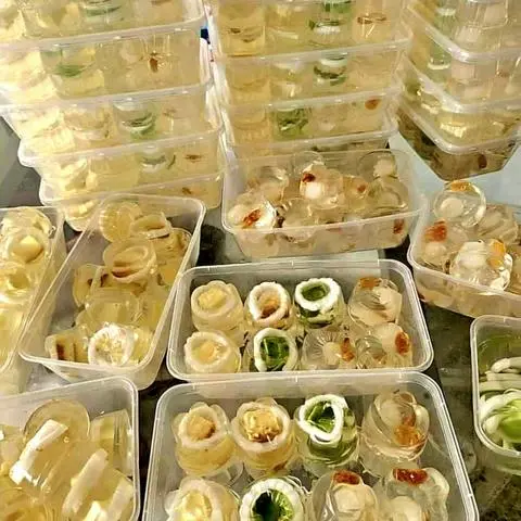 Hình ảnh 1 hộp rau câu dẻo Flan, matcha, nhãn, dừa , nho siêu ngon 16 bông 600gr
