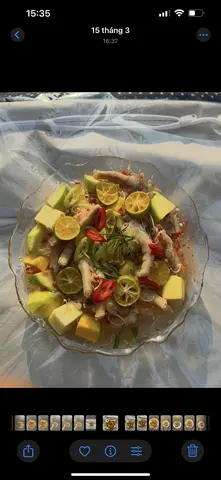 Hình ảnh chân gà sả tắc (có xương)
