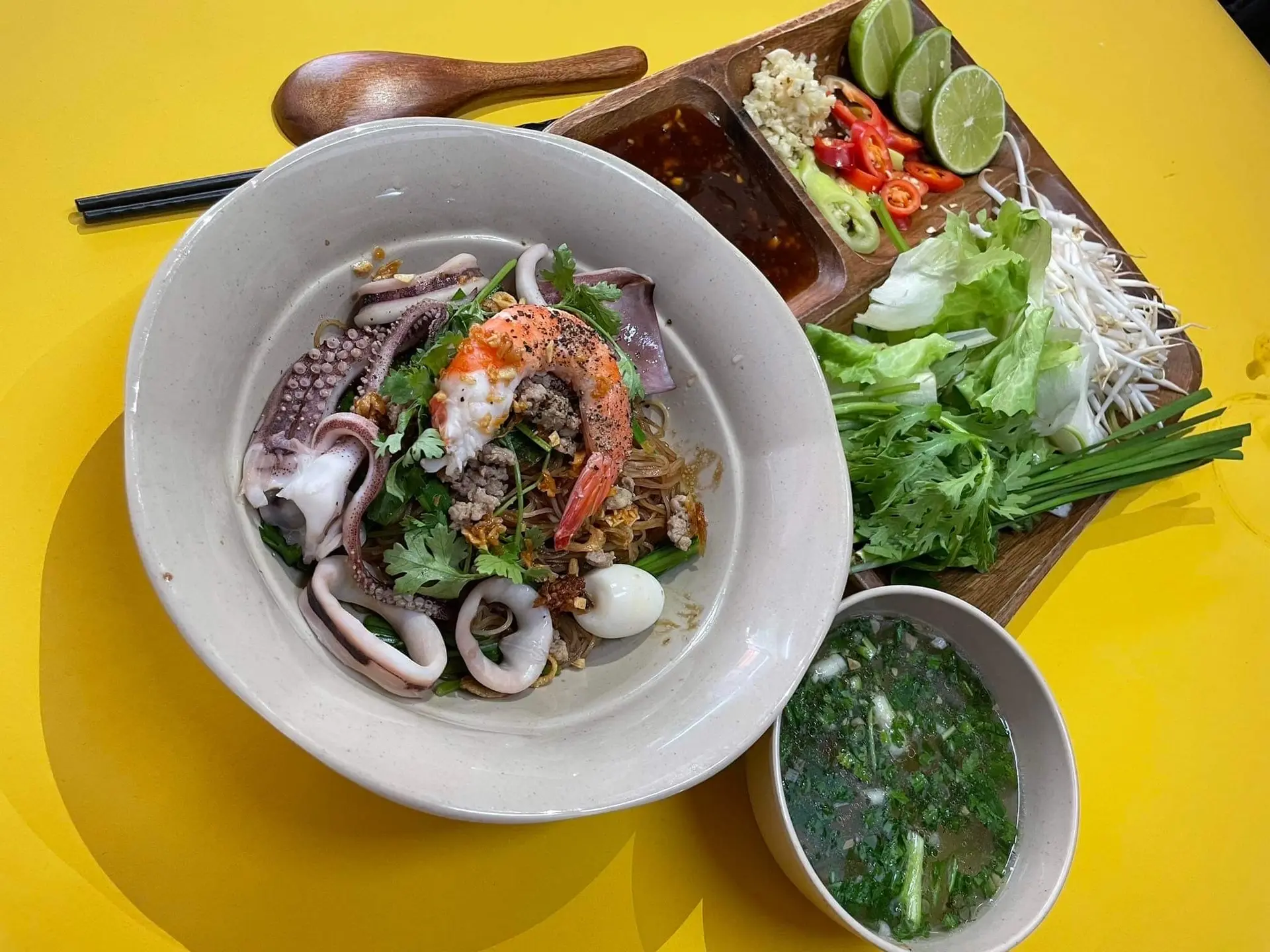 Hình ảnh mì khô Hải sản