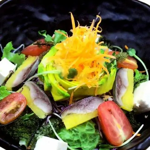 Hình ảnh Salad Cá Trích