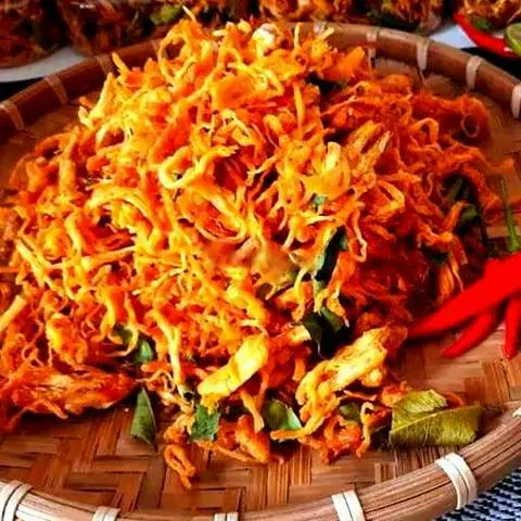 Hình ảnh Khô Gà Lá Chanh