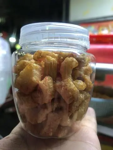 Hình ảnh tóp mỡ da giòn mắm tỏi 