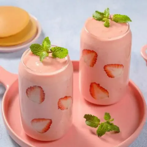 Hình ảnh Sữa chua đá Dâu