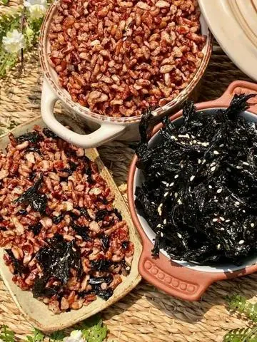 Hình ảnh Gạo lứt sấy rong biển (300g)
