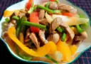 Hình ảnh Gan heo xào củ hành ớt xanh