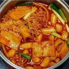 Hình ảnh Mì Tokbokki chả cá cay