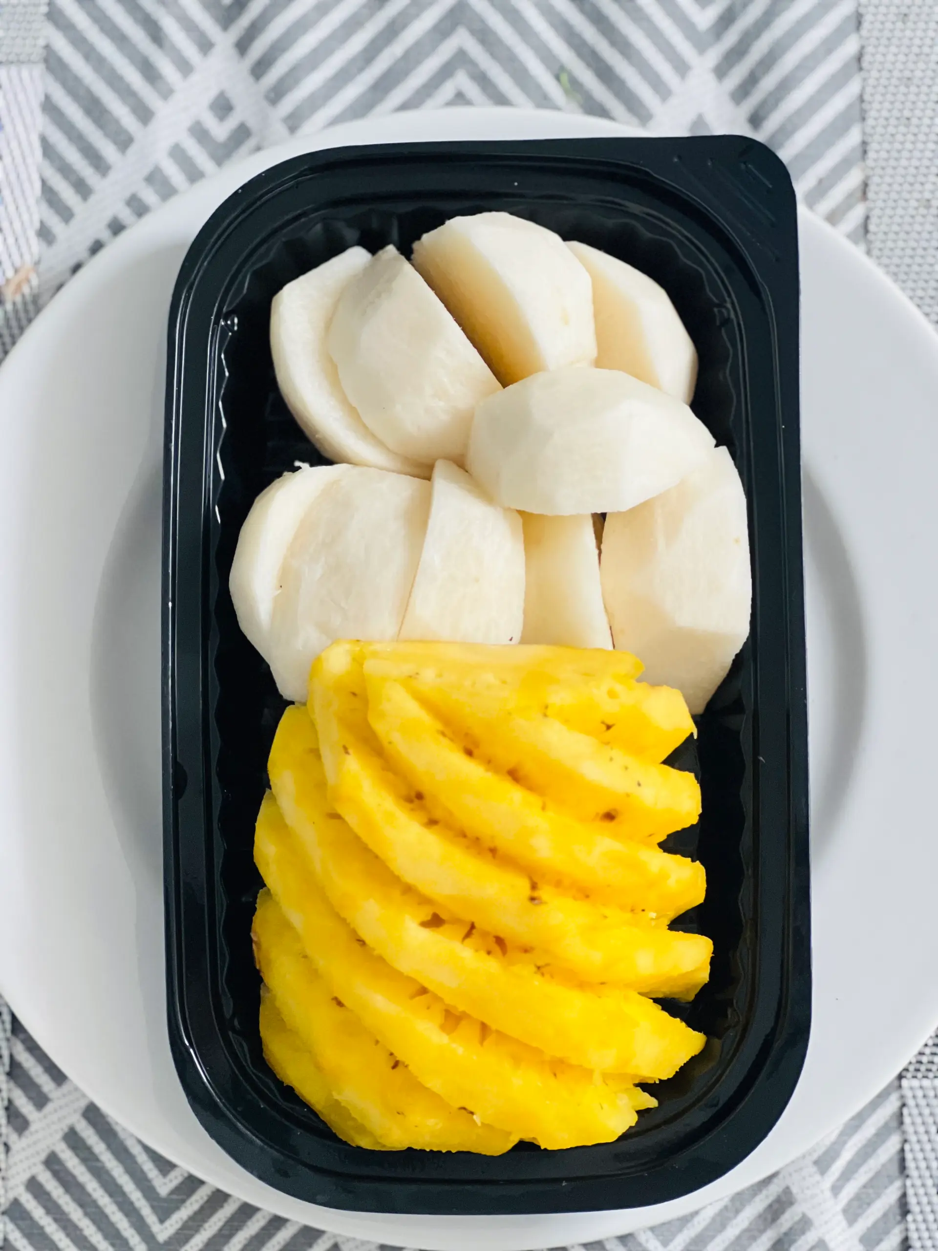 Hình ảnh Củ sắn, thơm cắt sẵn 350g (muối)