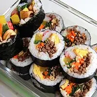 Hình ảnh Kimbap bò Hàn quốc