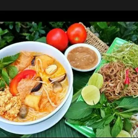 Hình ảnh Bún riêu chay