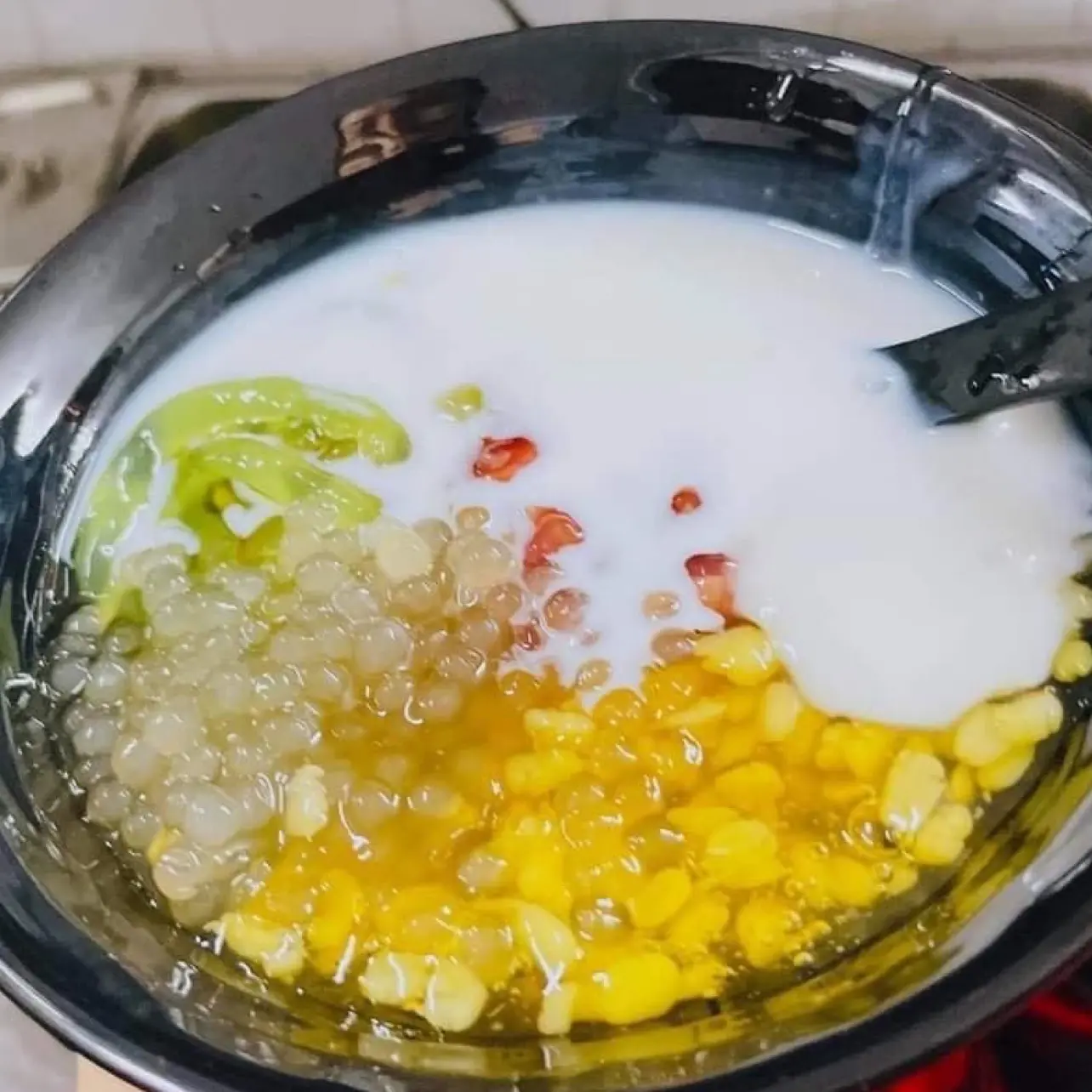 Hình ảnh Chè thập cẩm sầu riêng