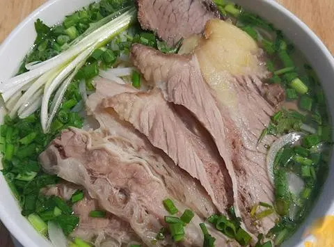 Hình ảnh Phở Tái Gầu 