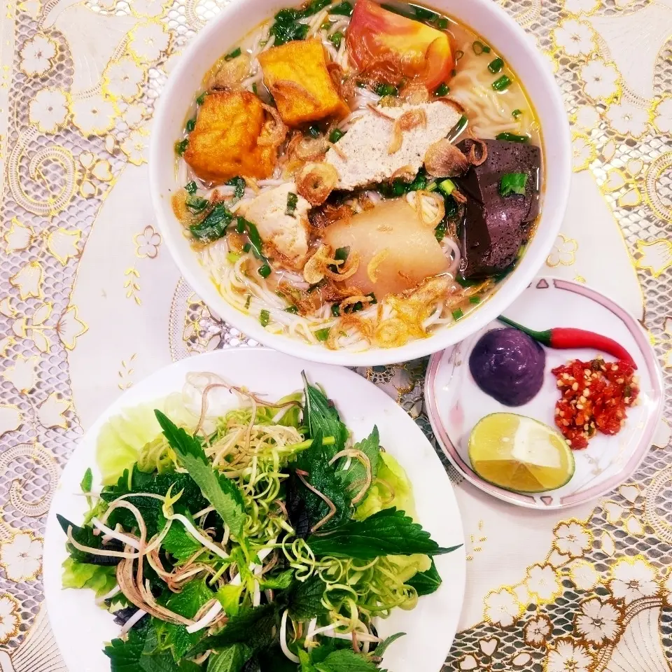 Hình ảnh Bún riêu Cua,mọc Siêu ưu đãi