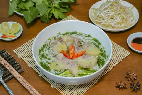 Hình ảnh Phở sách bò