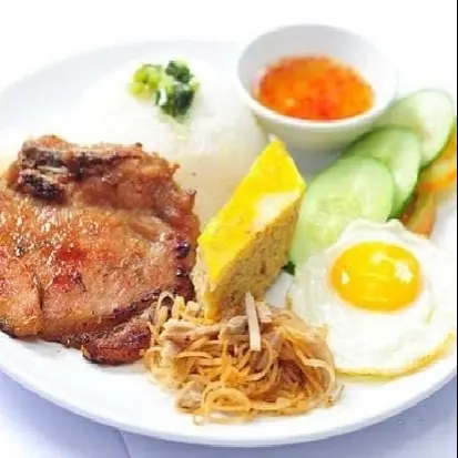 Hình ảnh Cơm tấm bì - chả - ốp la