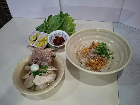 Hình ảnh hủ tiếu khô thập cẩm