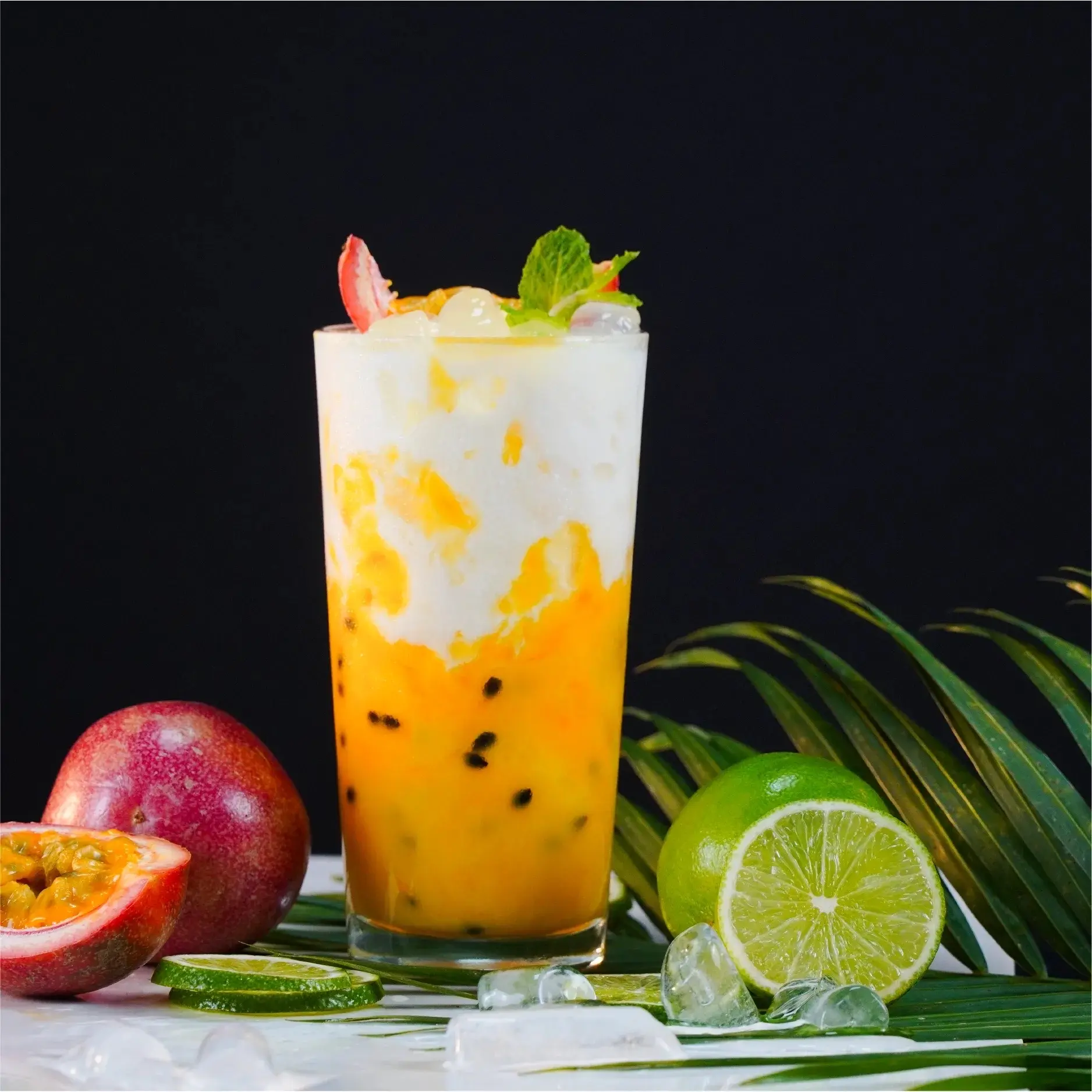 Hình ảnh Sữa chua lắc chanh leo