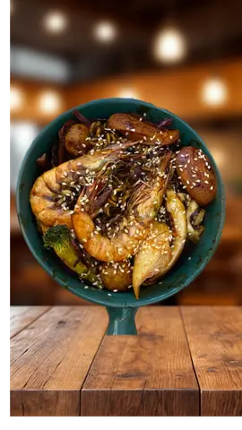 Hình ảnh Mì Tương Đen Hải Sản 