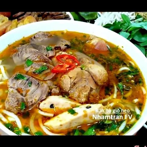 Hình ảnh Tái nạm chả