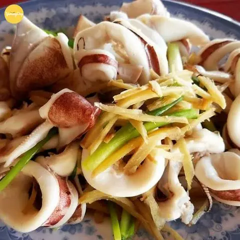 Hình ảnh mực hấp sả 
