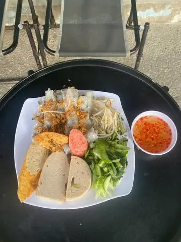 Hình ảnh Bánh Cuốn Đầy Đủ - Hộp Lớn