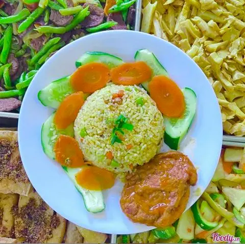 Hình ảnh Cơm Chiên + Chả Chén Nguyên Miếng
