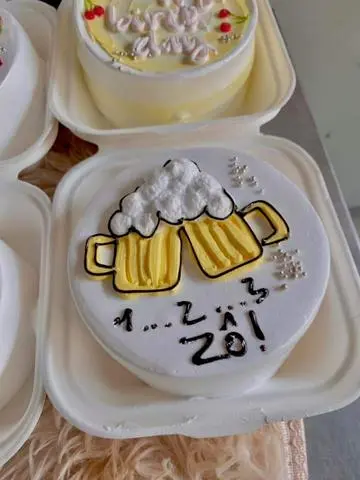 Hình ảnh bánh kem bento mã 04