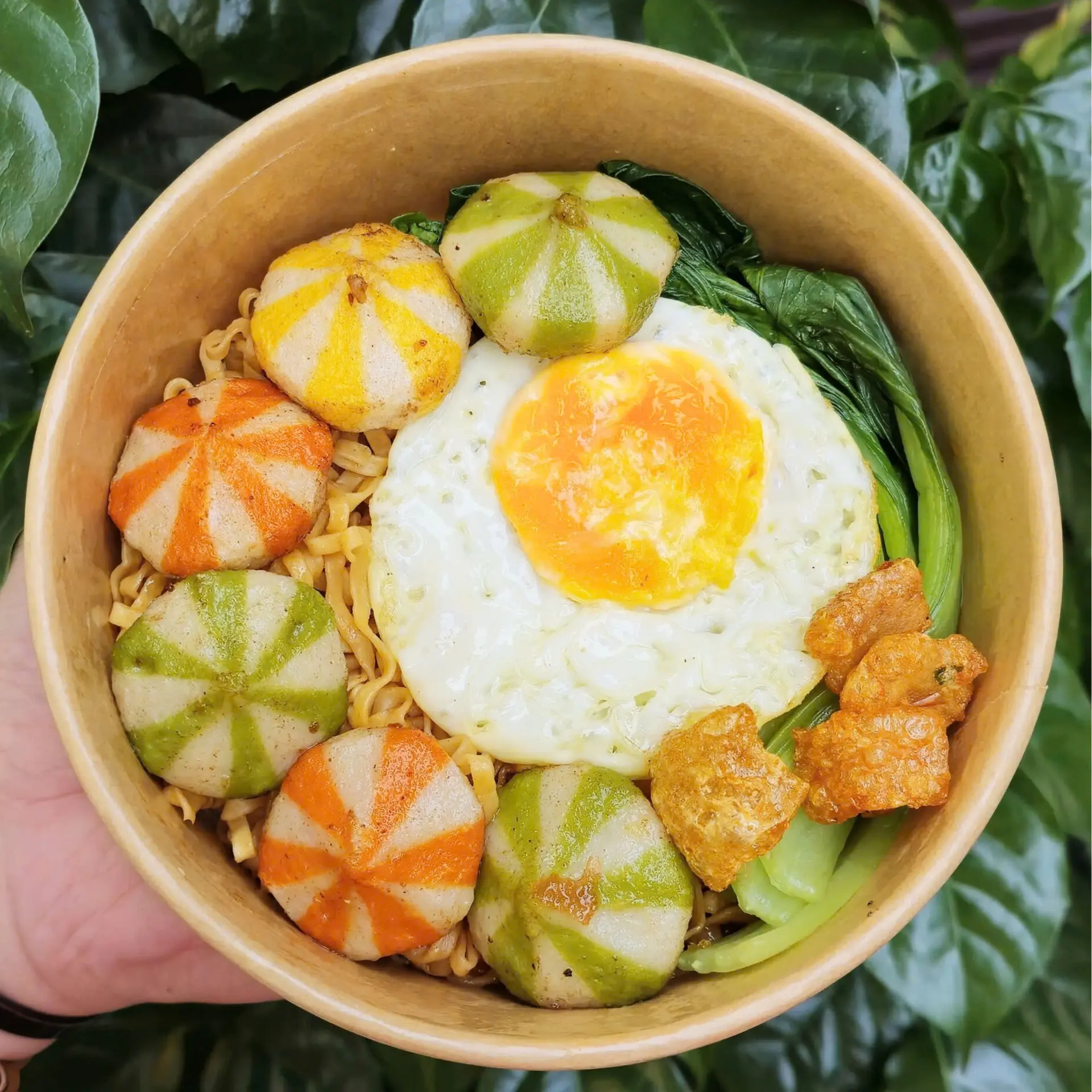 Hình ảnh Mì Trộn Bánh Bao Nhân Trứng Cá