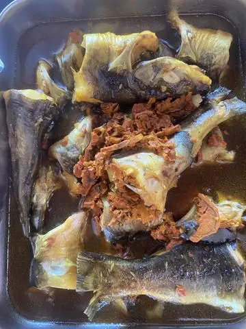 Hình ảnh Cá lăng kho nghệ 