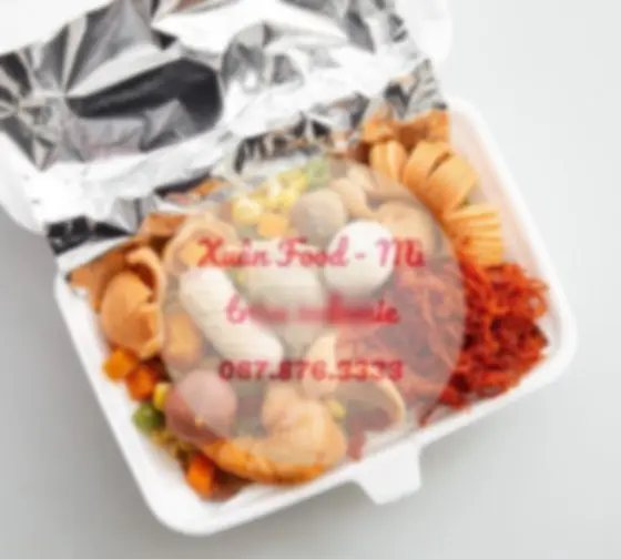 Hình ảnh Mì trộn đặc biệt