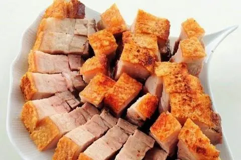 Hình ảnh Ba Rọi chiên giòn sốt áo ngũ vị