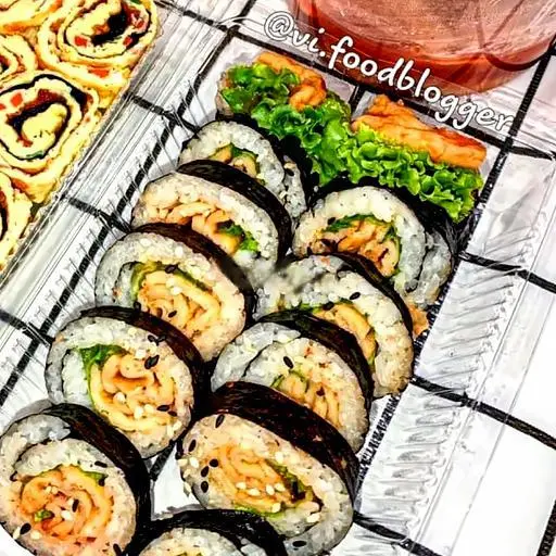 Hình ảnh Kimbap Chả Cá Cay