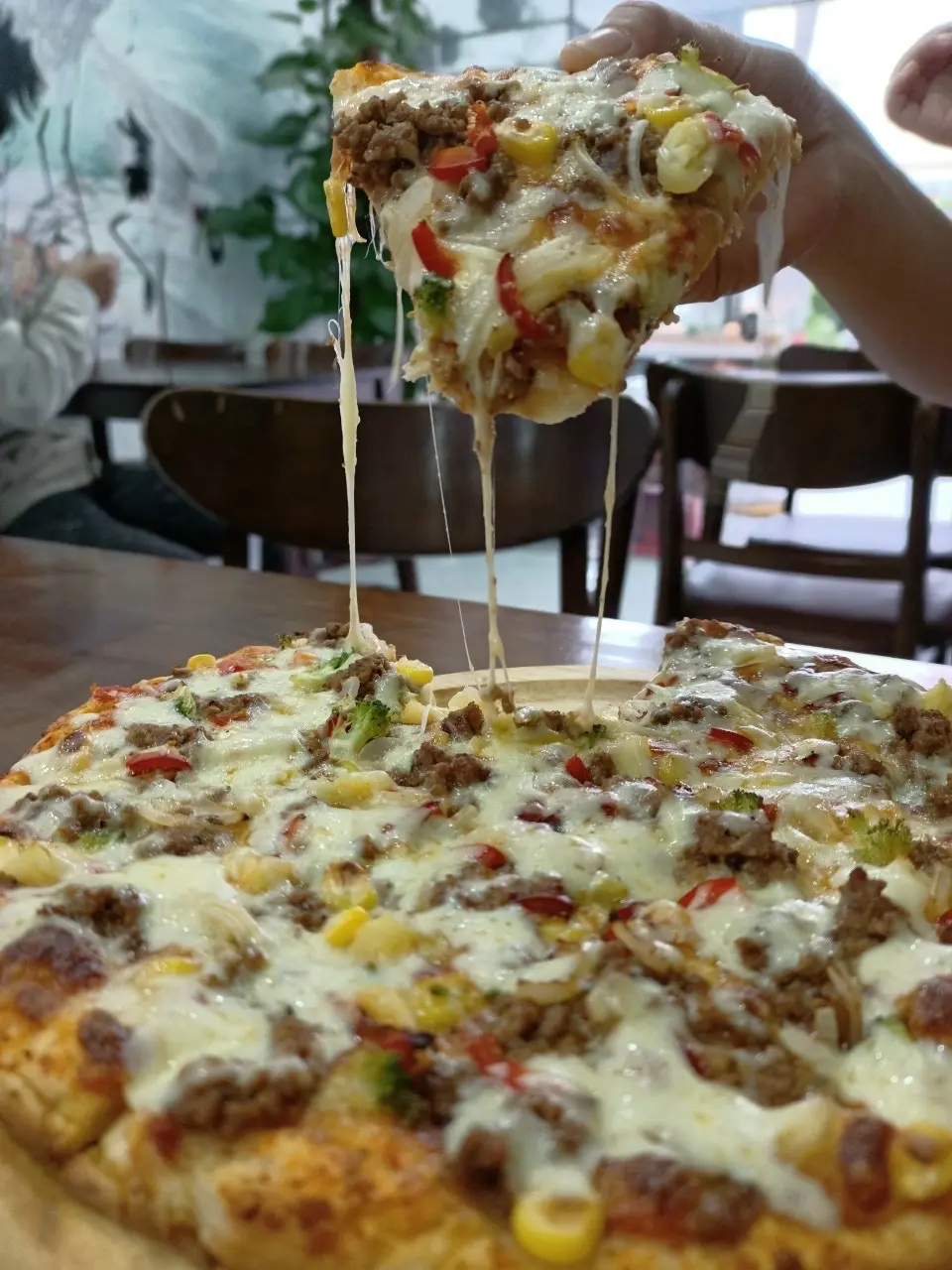 Hình ảnh Pizza cá ngừ