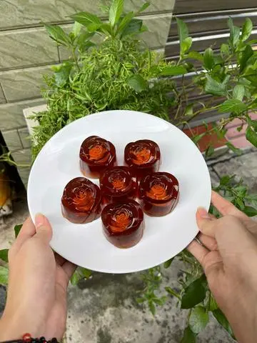 Hình ảnh Nụ hồng phô mai tan chảy