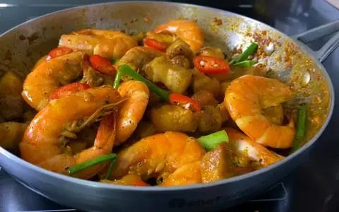 Hình ảnh Tôm rim thịt (Không kèm cơm)