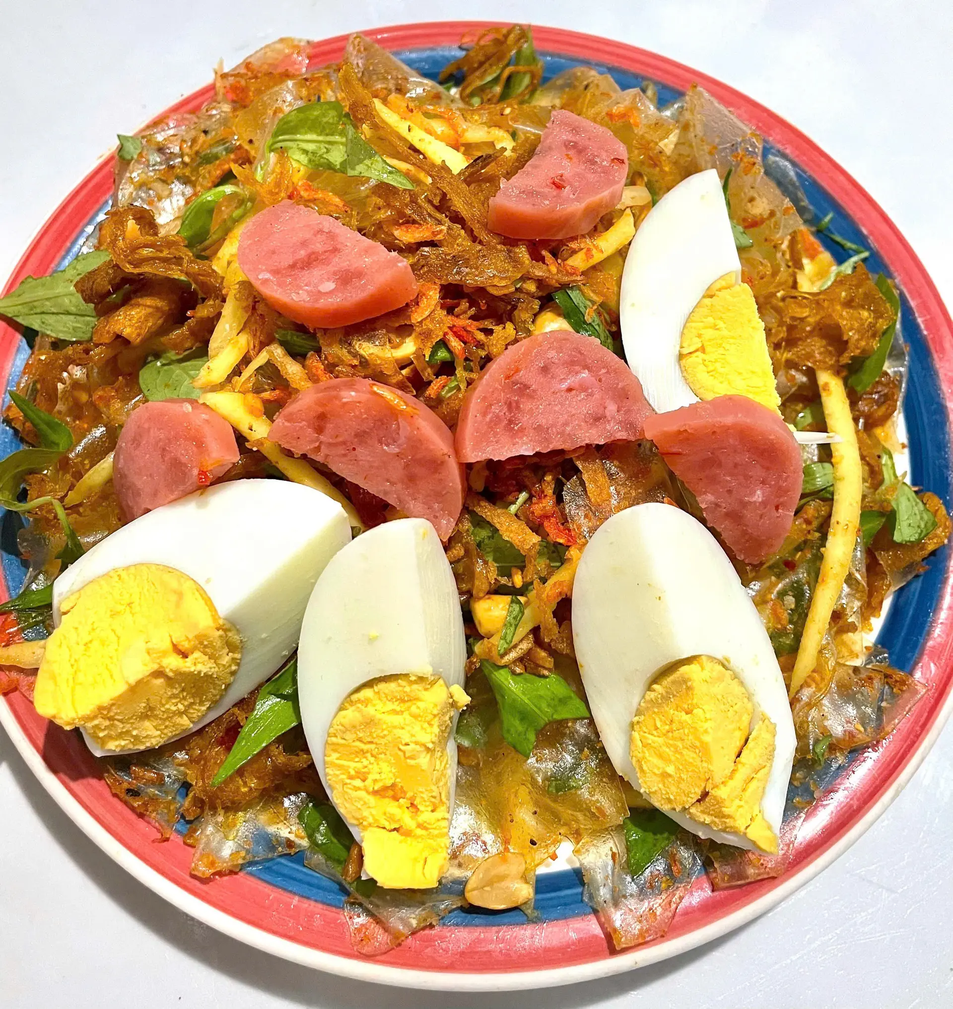 Hình ảnh Bánh Tráng Trộn Phơi Sương Đặc Biệt