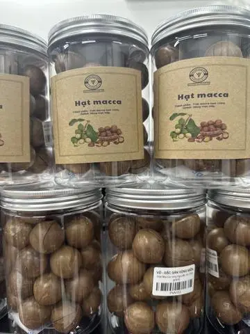 Hình ảnh Macca rang nguyên vỏ