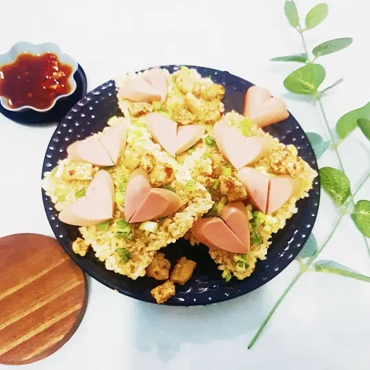 Hình ảnh Cơm Cháy Xúc Xích Heo